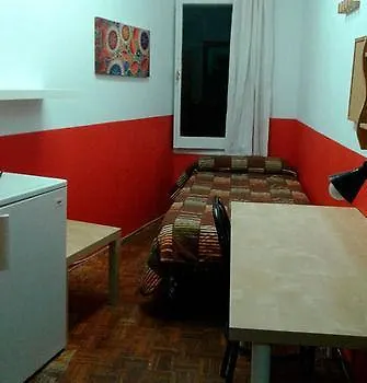 Отель San Marius Travessera De Gracia 2*