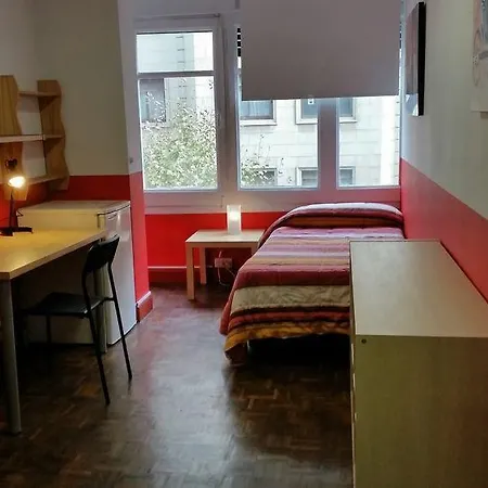 Отель San Marius Travessera De Gracia